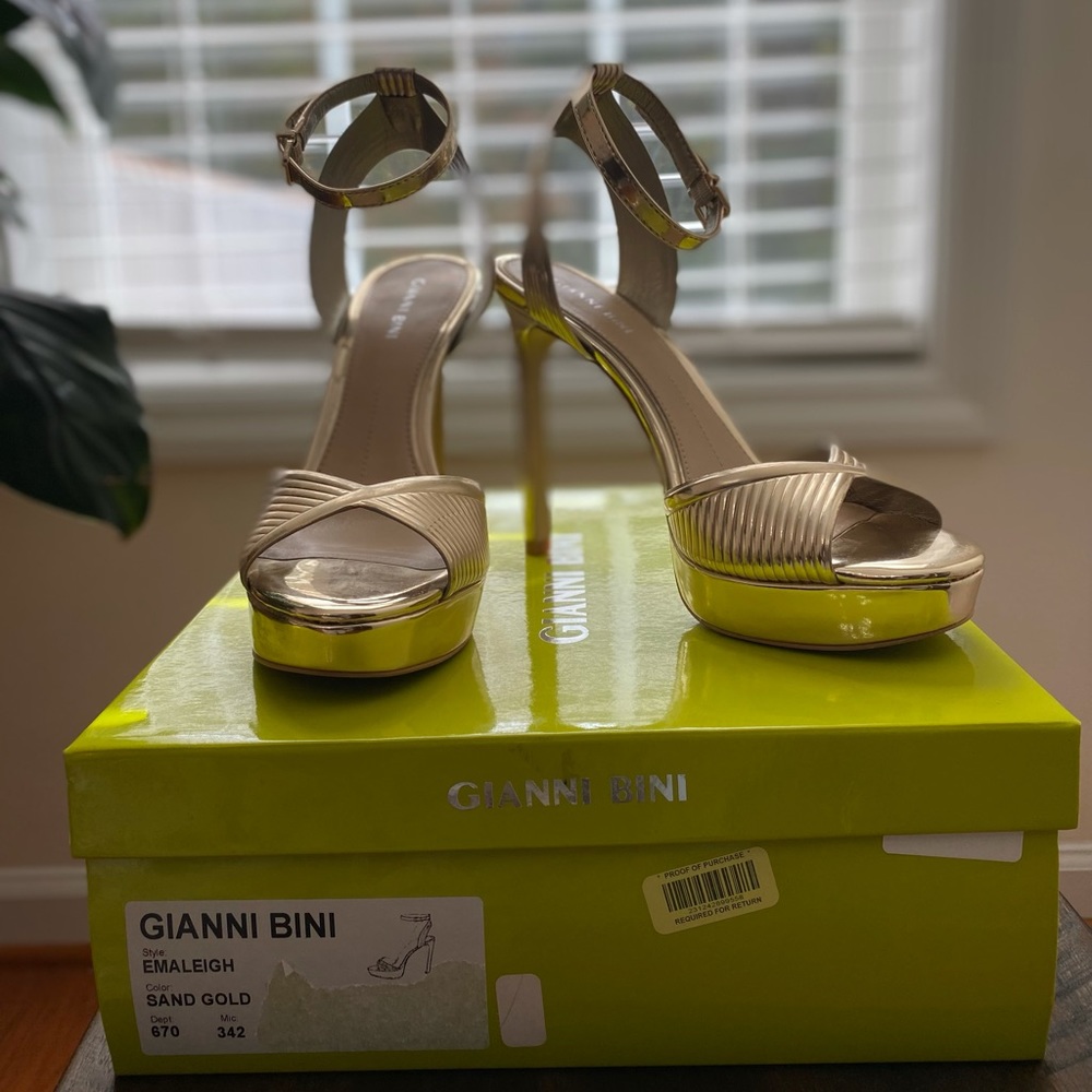 Gianni Bini Heels